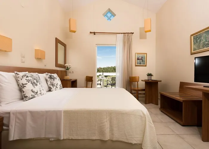 Louloudis Boutique (adults Only)