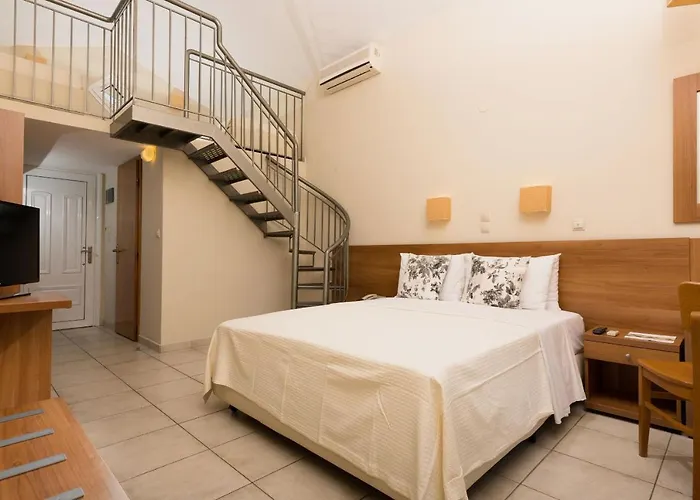 Louloudis Boutique (adults Only) 3*