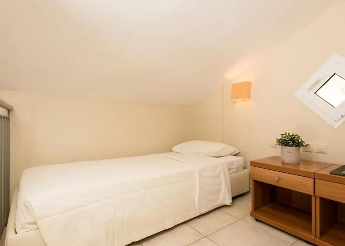 Louloudis Boutique (adults Only) Hotel