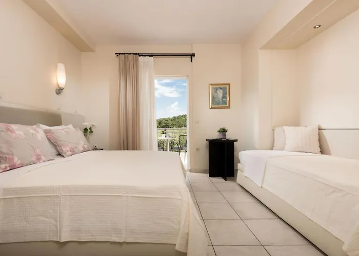 Louloudis Boutique (adults Only)