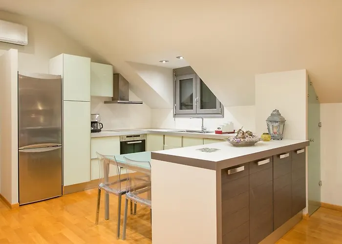 Louloudis Boutique (adults Only) 3*