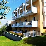 Ξενοδοχείο Louloudis Boutique (adults Only) 3*