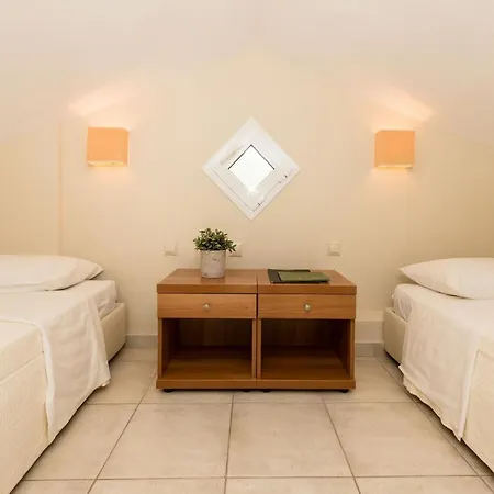 Louloudis Boutique (adults Only) Hotel