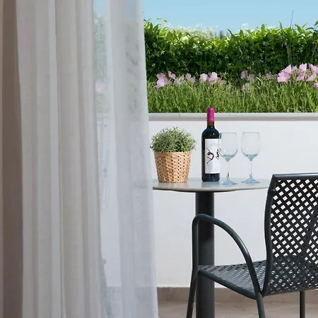 Hotel Louloudis Boutique (adults Only)