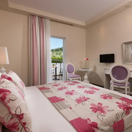 Szálloda Louloudis Boutique (adults Only) 3*