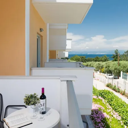 Louloudis Boutique (adults Only) 3*