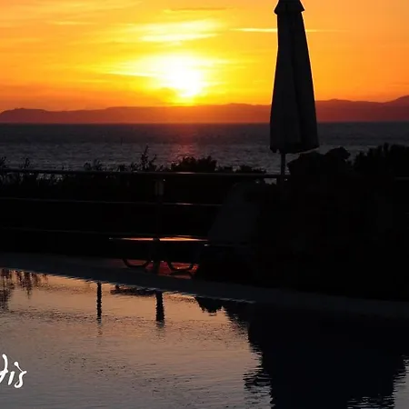 Louloudis Boutique (adults Only)