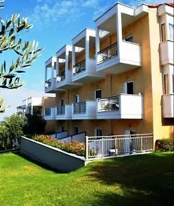 Отель Louloudis Boutique (adults Only) 3*
