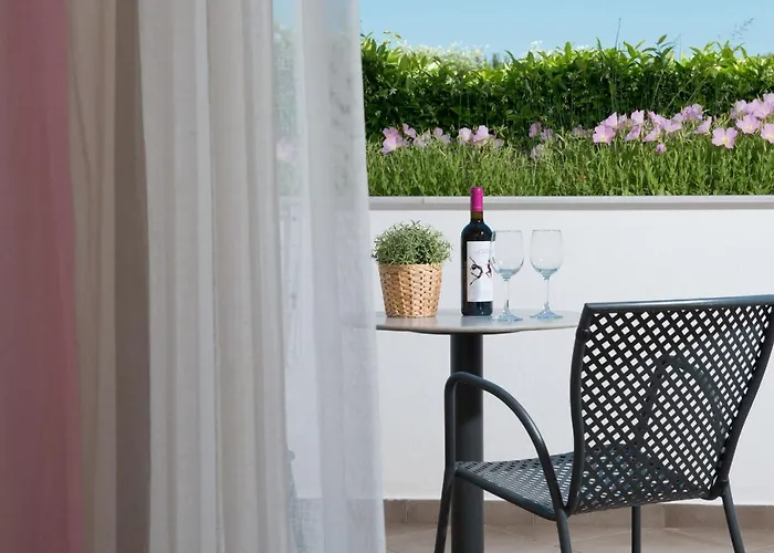 Otel Louloudis Boutique (adults Only)