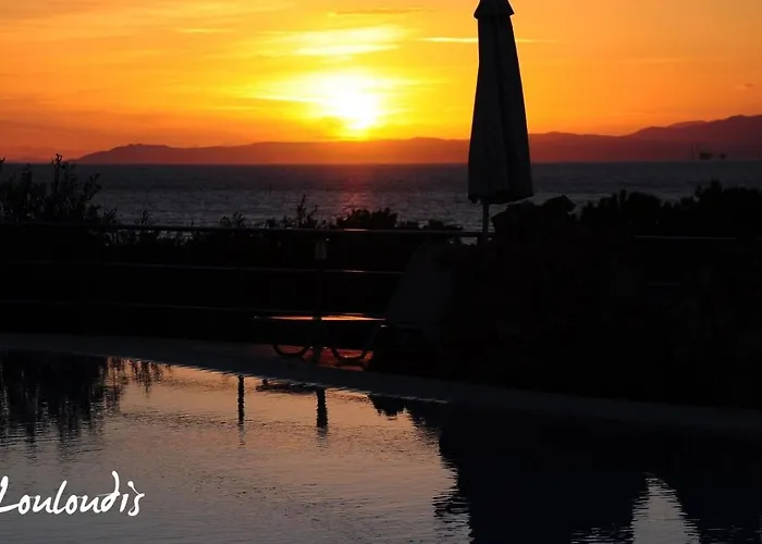 Louloudis Boutique (adults Only)